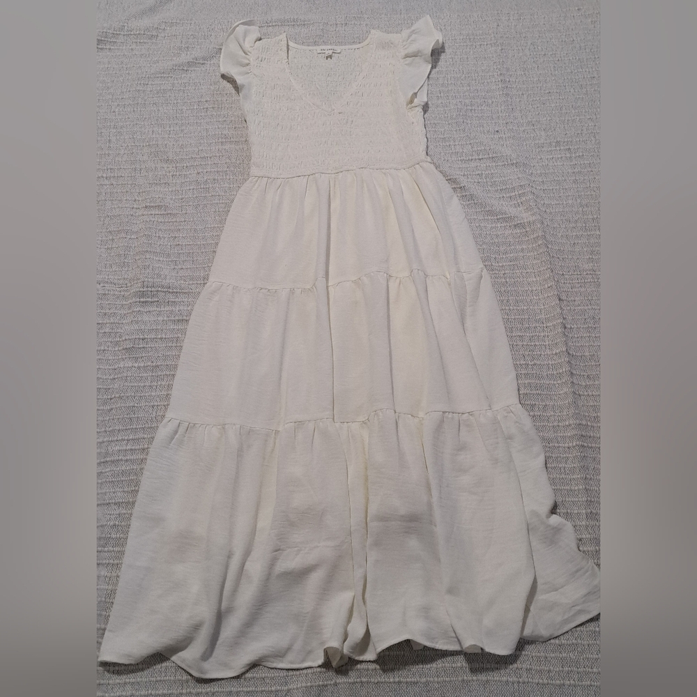 Blu Pepper White Midi Dress